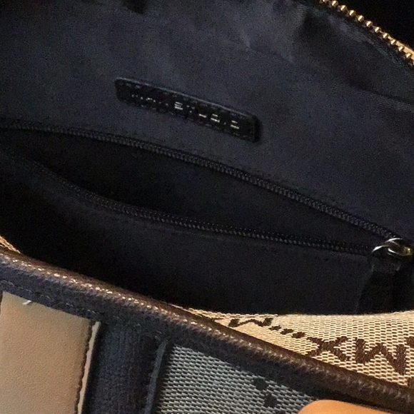 NWT Max Studio Satchel Handbag. Natural Color,  Double Handled,Detatchable Strap - Picture 10 of 12